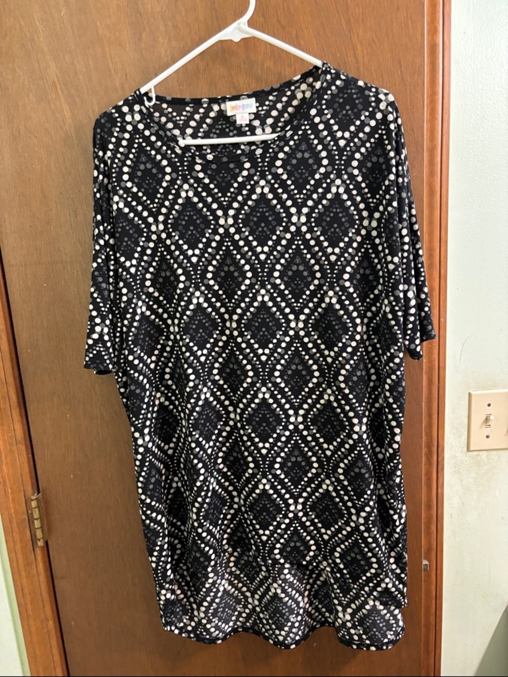 LuLaRoe Black and White Irma Tunic